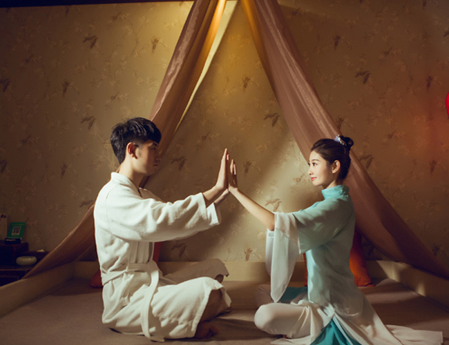 郑州水疗与创造力：当大脑在漂浮中重启